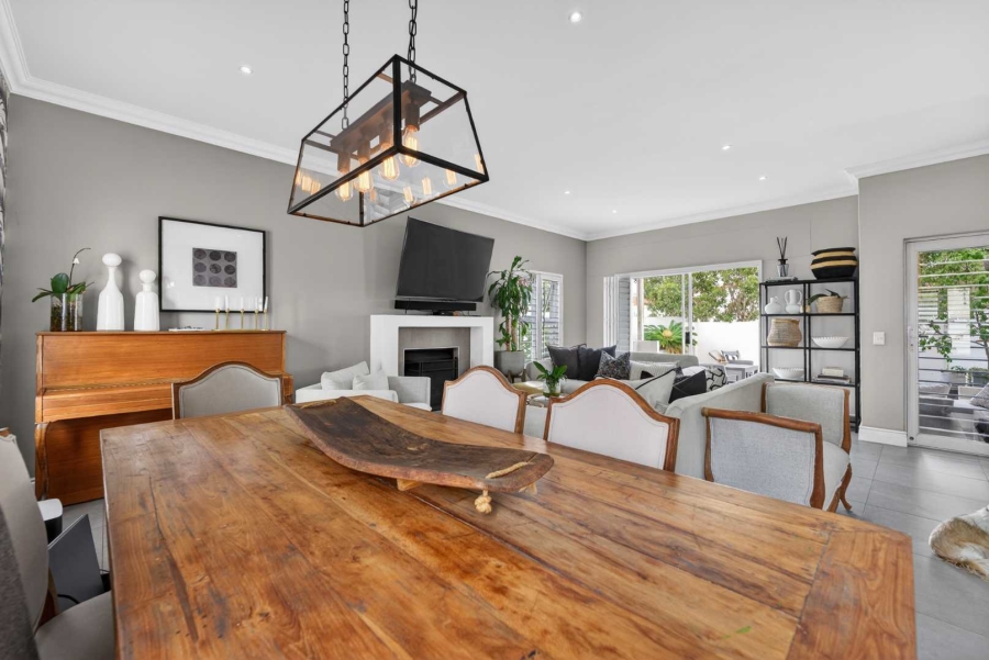 4 Bedroom Property for Sale in Parklands North Western Cape